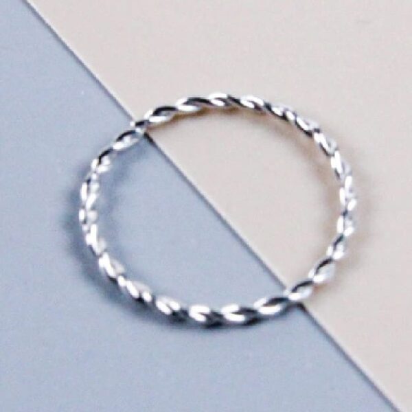 Boxed Simple Plain Ring (Silver)