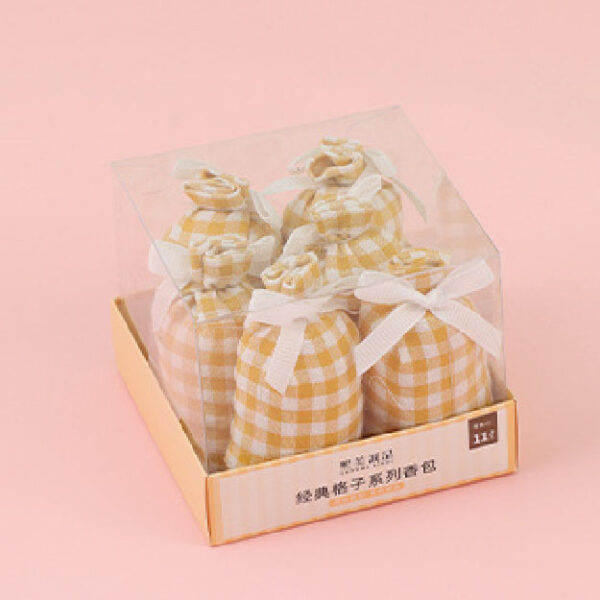 Classic Plaid Sachet (Grapefruit)