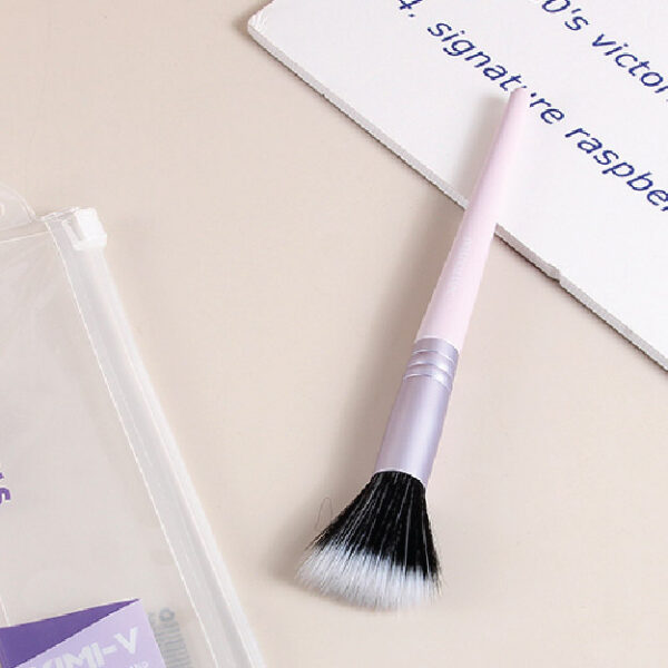 Dream Purple Series Stippling Brush
