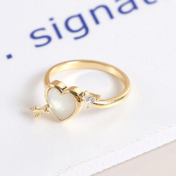 Zircon Loving Heart Ring