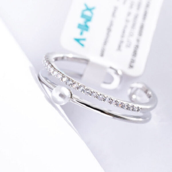 Double Layered Pearl Ring
