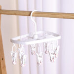 Cute Drying Rack with 8 Clips