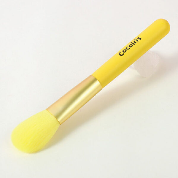 Color Series Yellow Blush Brush