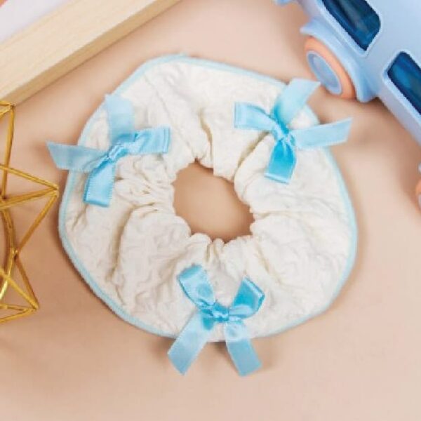 Boxed Three Fresh Bowknot Large Intestine Rings