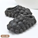 Warm Plush Lining Bubble Slides for Men 43-44 (Black)