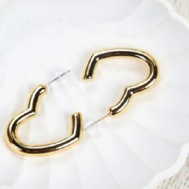 Long And Simple Hollowed-Out Earrings - Image 3