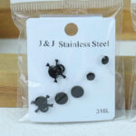 Long Black Shaped Earrings (Random) 89494