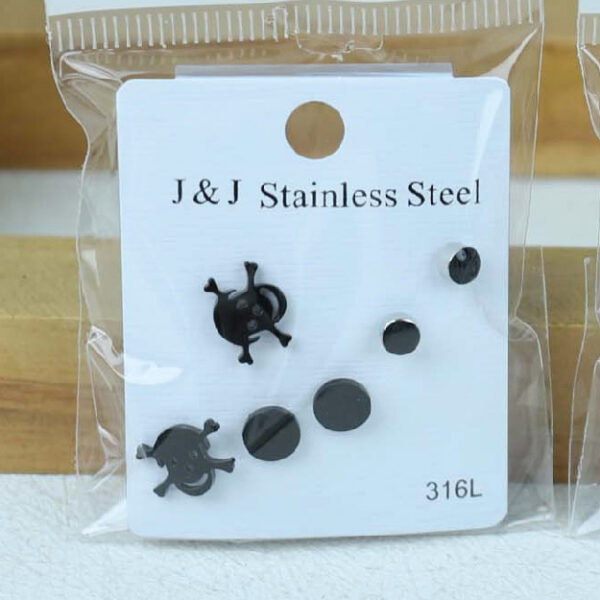 Long Black Shaped Earrings (Random) 89494