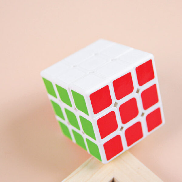 1118 Rubiks Cube (400) 2191500019