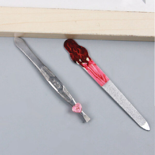 Boxed Nail File  Eyebrow Clip Set 4030300041