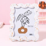 Trendy Wavy Photo Frame (White)