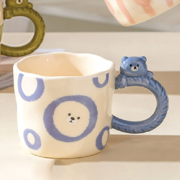 320Ml/10.82Fl.Oz. Hand-Painted Bear Creative Ceramic Cup
