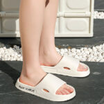 Simple Comfortable Mens Slippers 42-43 (White) - Image 2