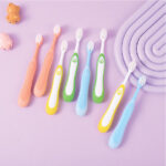 Cute Claw Childrens Gingival Protection Toothbrush (Set of 8) - Image 2